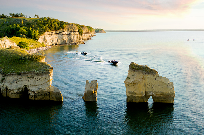 Lake Sakakawea boating