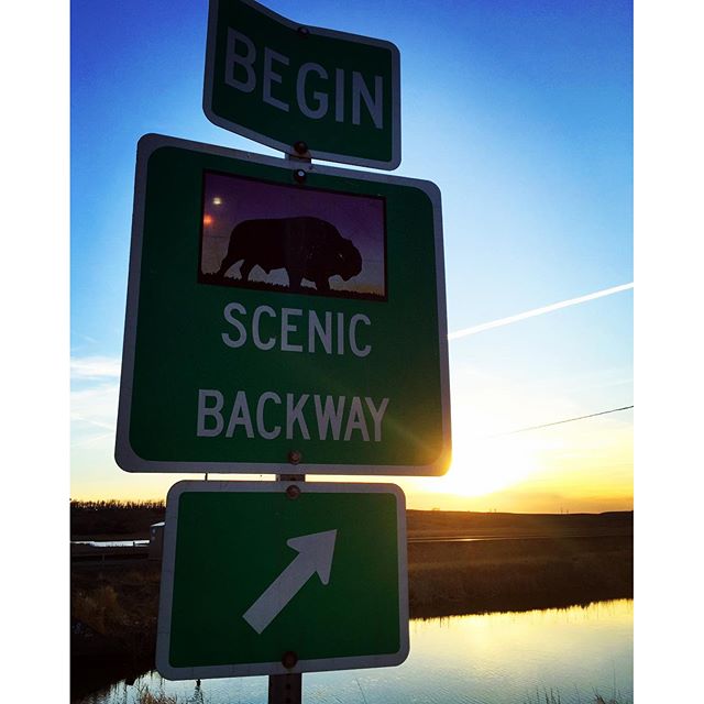 Des Lacs National Wildlife Refuge Scenic Backway Official North