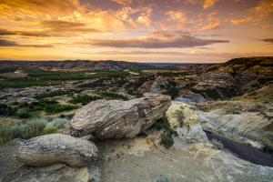 Sunset view of Oxbow Overlook