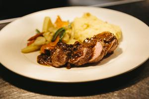 Food at Pirogue