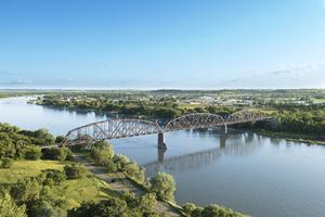 Missouri River bridge