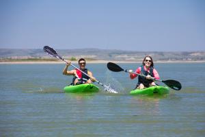 Kayaking on Lake Sakakawea