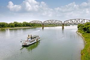 Lewis and Clark Riverboat