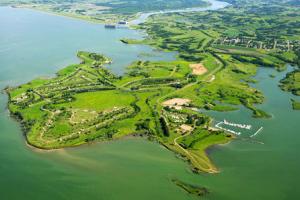 Lake Sakakawea