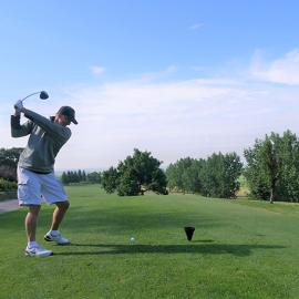 Bottineau Country Club