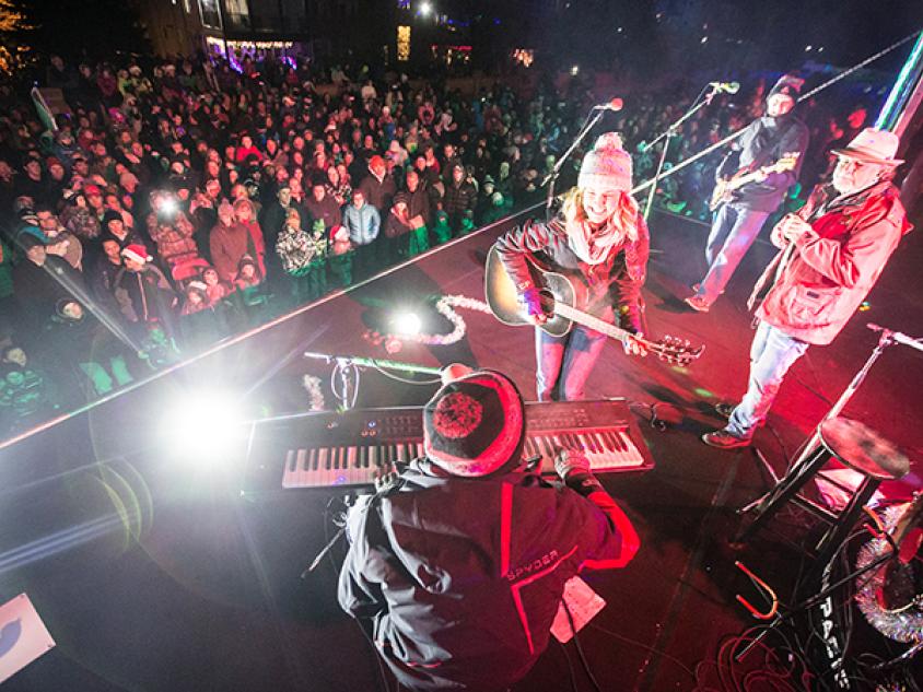 CPKC Holiday train concert