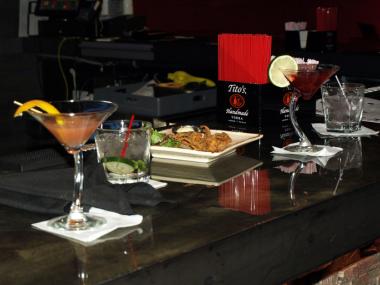 10 N Main photo of food and drinks