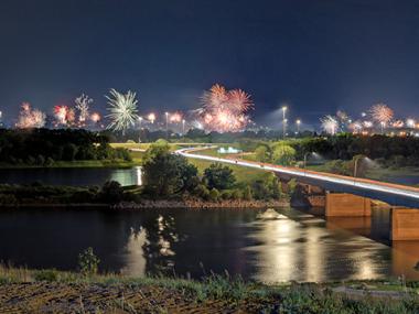 Fireworks display in Manda