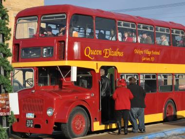 queen bus