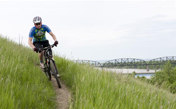 Biking above the Missouri River