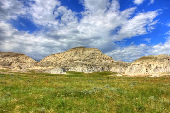 White buttes