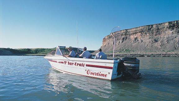 Boating on Lake Sakakawea