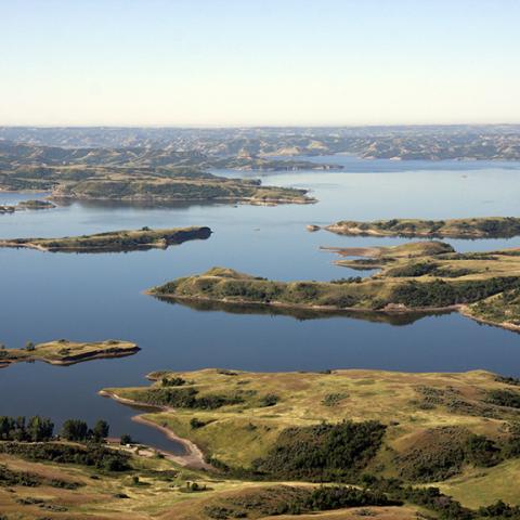 Lake Sakakawea  Official North Dakota Travel & Tourism Guide