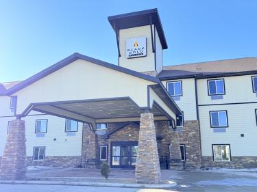 black gold suites, stanley photo