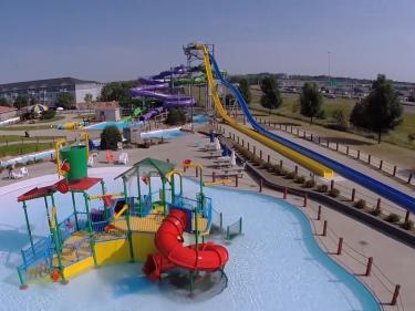 raging rivers waterpark photo