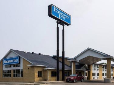 bison inn & suites on university photo