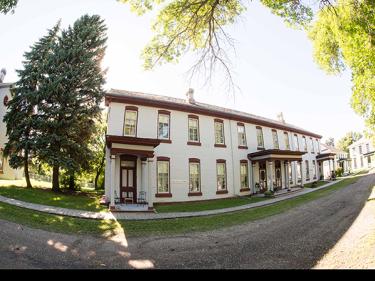 exterior of the totten trail historic inn photo