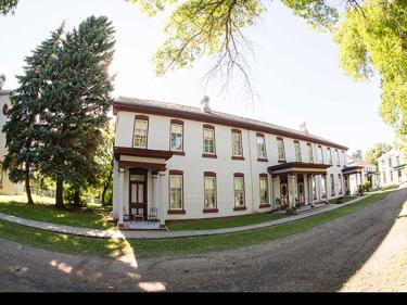 exterior of the totten trail historic inn photo