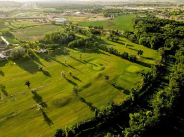 apple grove golf course photo