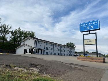 the dickinson inn photo