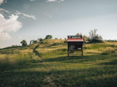 overlook trail photo