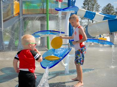 kids at meidinger splash park photo