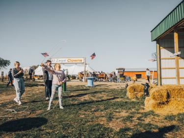  a-maze-n corn maze & pumpkin patch events photo