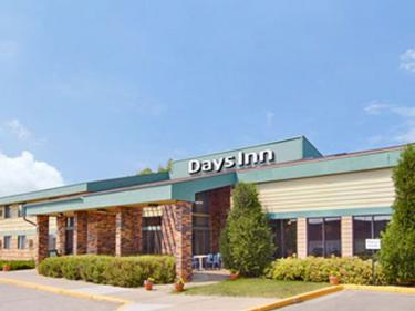 days inn by wyndham, minot photo