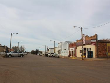 main street regent nd photo