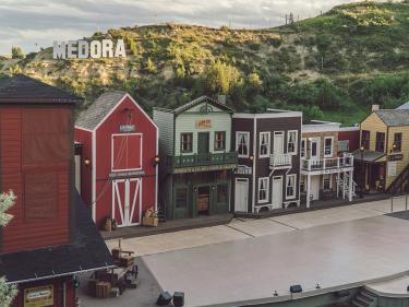 medora musical behind the scenes tour photo