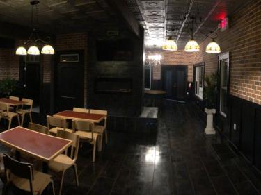 hotel lobby/dining area photo