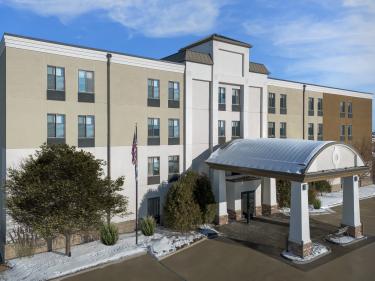 holiday inn express west acres photo