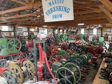 makoti threshers museum photo