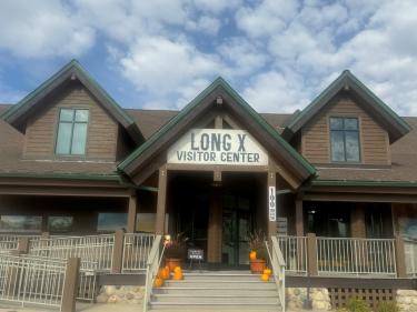 long x visitor center photo