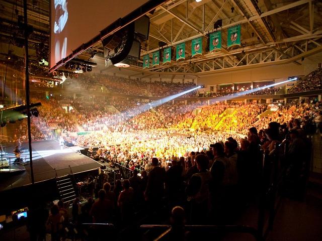 Ralph Engelstad Arena Official North Dakota Travel Tourism Guide