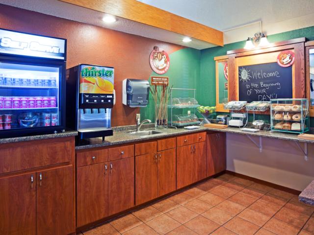 AmericInn Fargo West Acres | Official North Dakota Travel & Tourism Guide