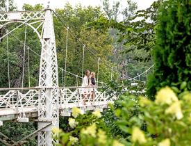 Valley City bridge with 2 ladies overlooking the scenery